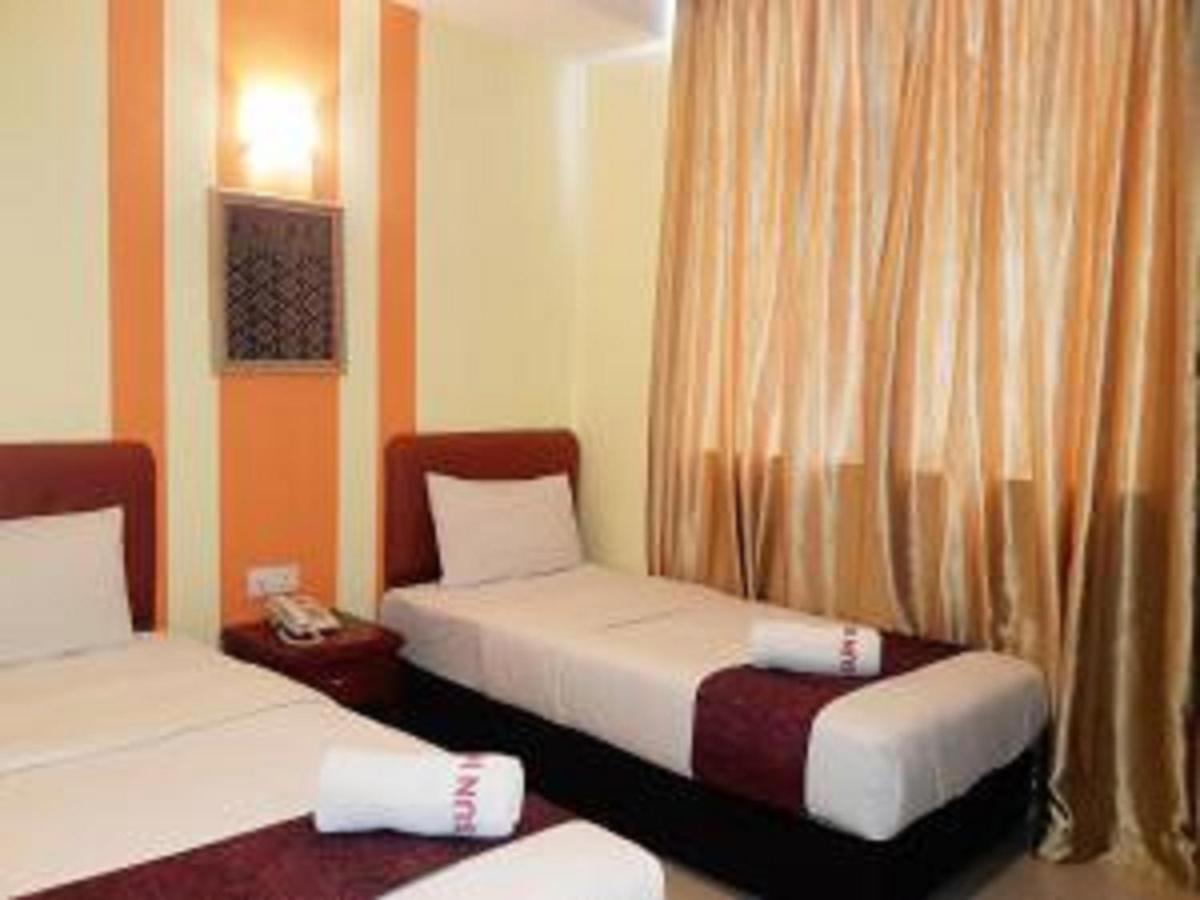 Sun Inns Hotel Kepong Near Hospital Sungai Buloh Куала-Лумпур Экстерьер фото